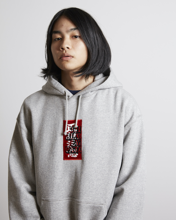 BLACK EYE PATCH HANDLE WITH CARE LABEL HOODIE 入荷 - BOOMERANG ...