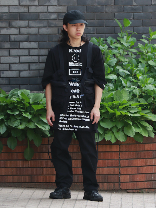 sc.0110SS22 oversized s/s t. （kiss）