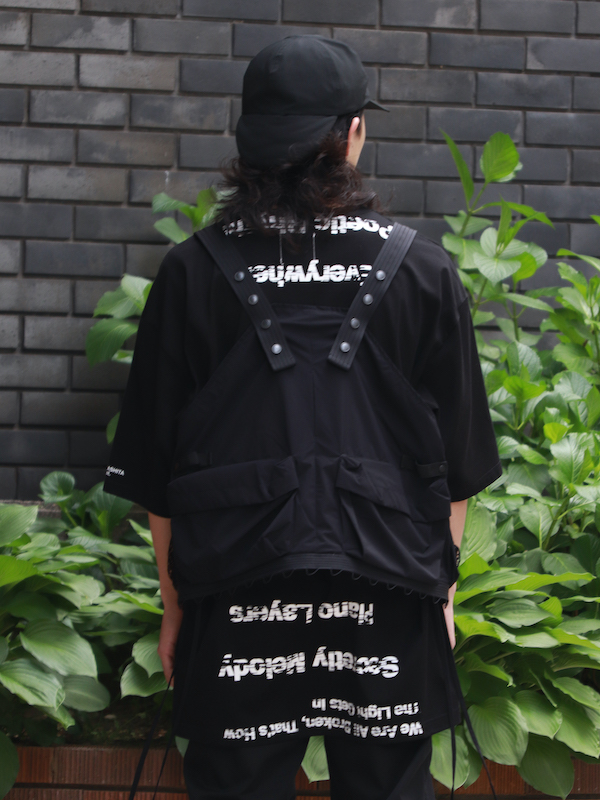 sc.0110SS22 oversized s/s t. （kiss）