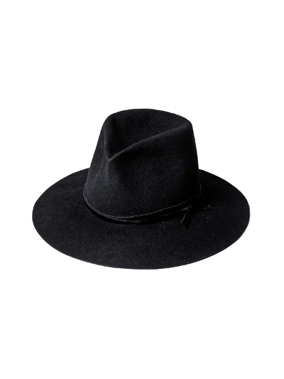 TAKAHIROMIYASHITATheSoloist.i^Jq  ~V^ U \CXgjsa0014AW23   nobled hat./velvet ribbon.