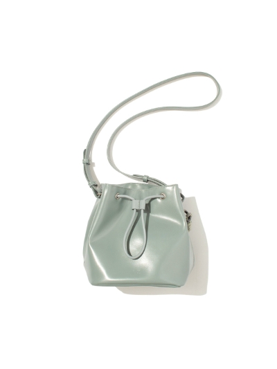 F/CEiGtV[C[) FLE36251B0002 F/CE. TECH LEATHER DRAWSTRING SHOULDER
