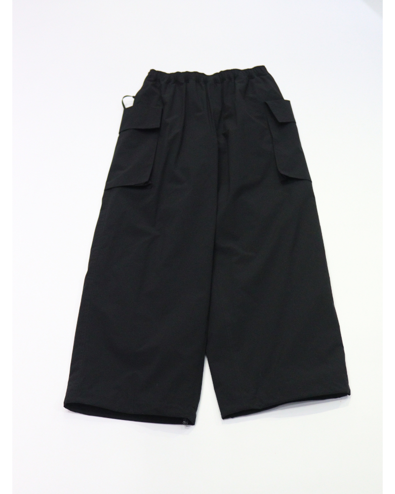 PHEENYitB[j[jPA25-EQ02 High stretch taffeta gathered pants