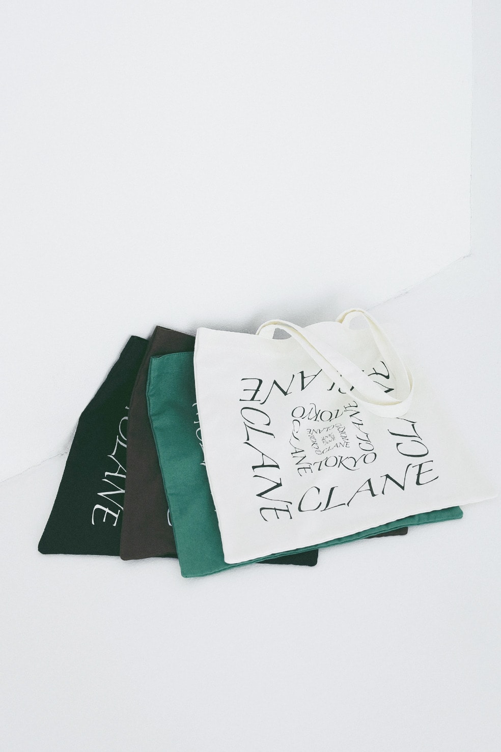 CLANE (�N���l) 10116-8733 GRAPHIC TOTE BAG