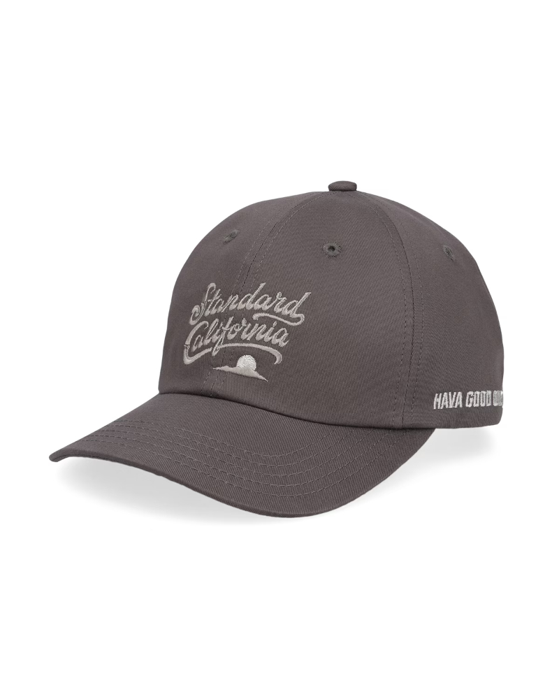 STANDARD CALIFORNIA�i�X�^���_�[�h�J���t�H���j�A) OTCAE090 SD Modern Twist Signs Logo2 Baseball Cap
